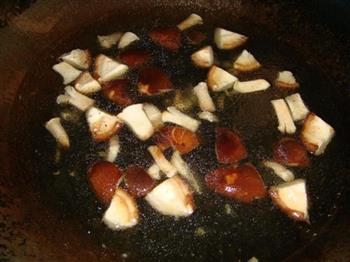 香菇肉片汤的做法步骤4