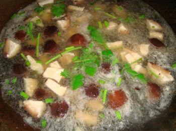 香菇肉片汤的做法步骤6