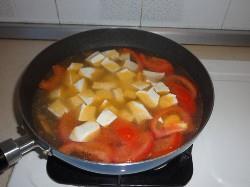 蛏子蕃茄豆腐羹的做法步骤7