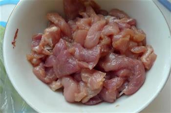 扁豆角炒肉的做法步骤1