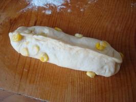玉米鲔鱼面包的做法图解8