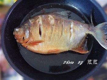 红烧鳊鱼的做法步骤6