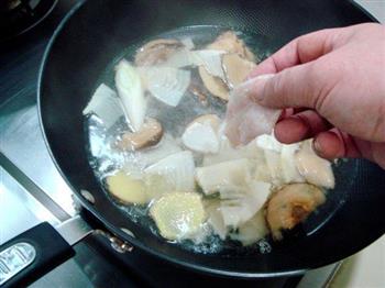 银针鸡汁鱼片的做法图解6