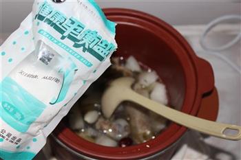 筒骨萝卜海带汤的做法步骤4