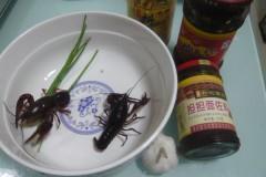 麻辣鲜香小龙虾的做法步骤1