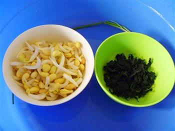 螺旋藻豆芽汤的做法步骤1