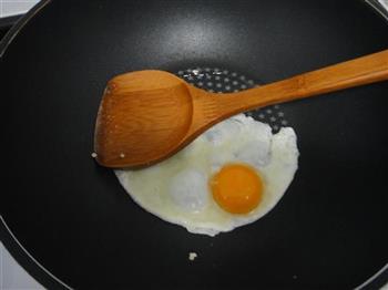 阴米蛋粥的做法图解5