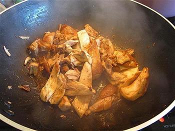 姜蒜炒豉油鸡的做法步骤3