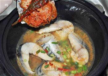 韩式辣白菜鲭鱼汤的做法图解5