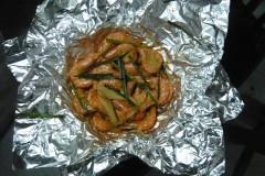 锡纸烤虾的做法步骤8