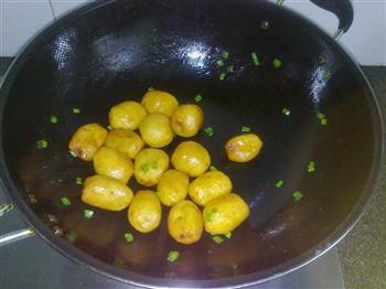 红烧小土豆的做法步骤7