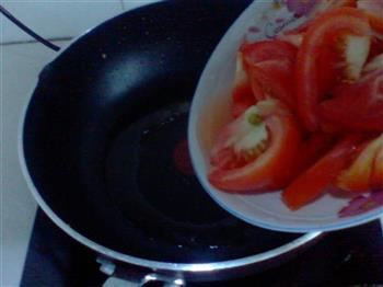 青椒西红柿炒土豆的做法步骤3