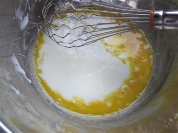 无油低糖酸奶蛋糕的做法步骤1