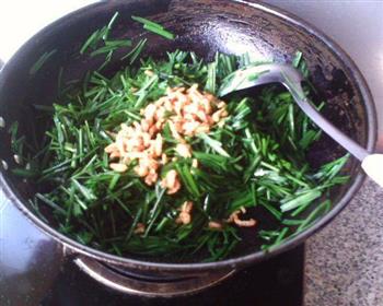海米炒韭菜的做法步骤6