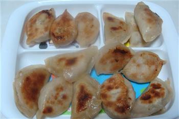 香菇虾肉水饺的做法步骤7