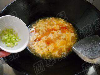 茄汁豆花鸡蛋汤的做法步骤6
