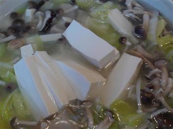 杂菌豆腐粉丝煲的做法步骤8
