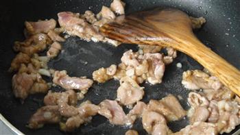 蘑菇炒肉片的做法图解6