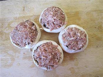 黑椒汁蘑菇酿猪肉的做法图解3