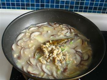 香菇海鲜疙瘩汤的做法图解11