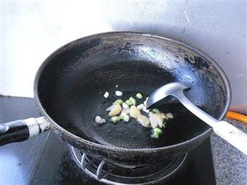 五花肉烧扁豆的做法步骤3