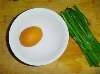 韭菜鸡蛋薄饼的做法图解3
