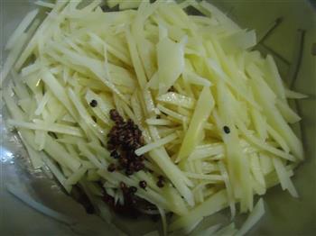 花椒油炝土豆丝的做法图解6