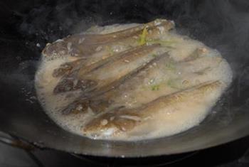 豆酱煮鸡腿鱼的做法步骤6