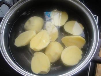 风味土豆泥的做法步骤2