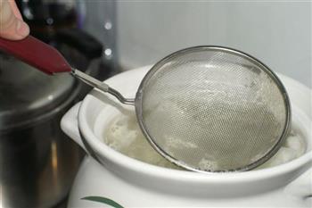 干贝冬瓜薏米扇骨汤的做法图解5