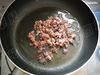 腊味茄肉生煎包的做法步骤6