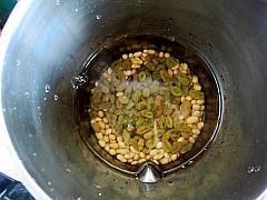 葡萄干豆浆的做法步骤5