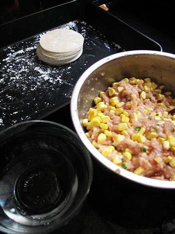 猪肉玉米饺子的做法步骤15