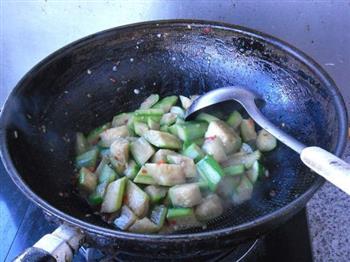 剁椒煸炒丝瓜丁的做法步骤6
