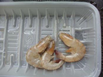 海鲜菇火腿虾汤的做法图解3