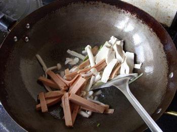 海鲜菇火腿虾汤的做法图解7