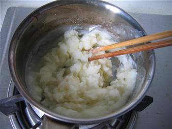 葡萄干土豆泥的做法步骤3