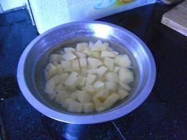 剁椒干煸土豆丁的做法步骤2