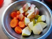 苹果梨猪骨汤的做法步骤2