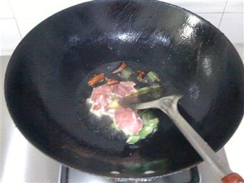 肉炒菜花的做法步骤4