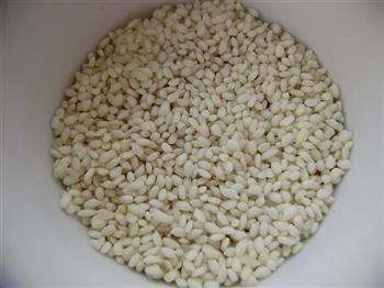 红枣薏米小米粥的做法图解3