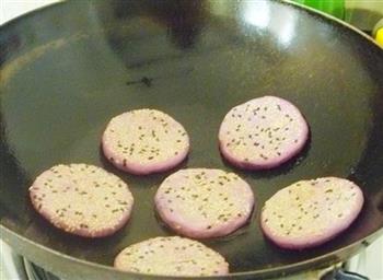 双麻紫薯糯米饼的做法图解18