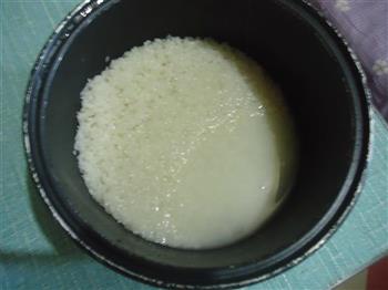 红豆汁米饭的做法步骤3