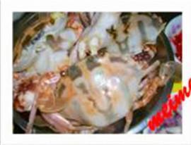 超辣干咖喱螃蟹的做法步骤1