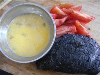 西红柿紫菜鸡蛋汤的做法步骤1