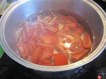 鸡蛋番茄乌冬汤面的做法步骤2