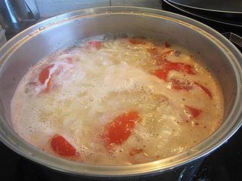 鸡蛋番茄乌冬汤面的做法步骤4