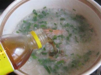 韭菜花鲜虾糯米粥的做法图解6