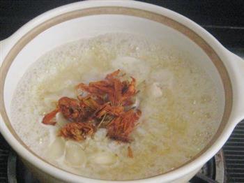 百合花莲子小米粥的做法步骤4