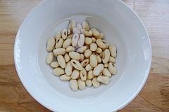 豆浆枸杞燕麦粥的做法图解2